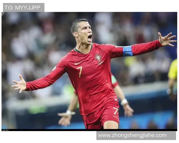 足球巨星风采尽显 球场英豪人物画像深度解析