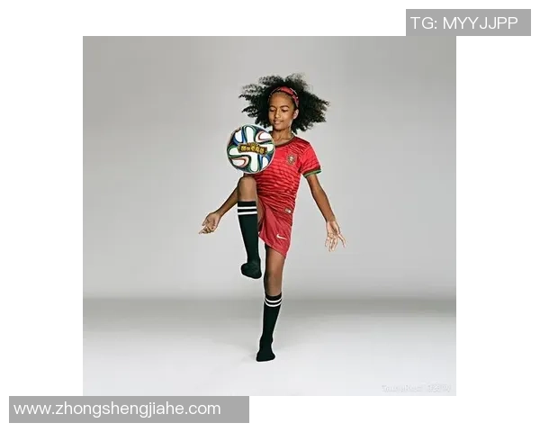 足球明星的孩子们谁最萌最可爱？看看这些足球世家的小宝贝们